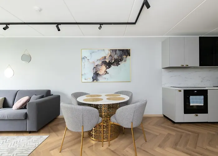 Rosi Art Deco With Parking