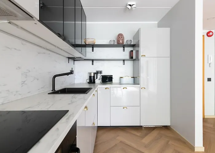 Rosi Art Deco With Parking Апартаменты