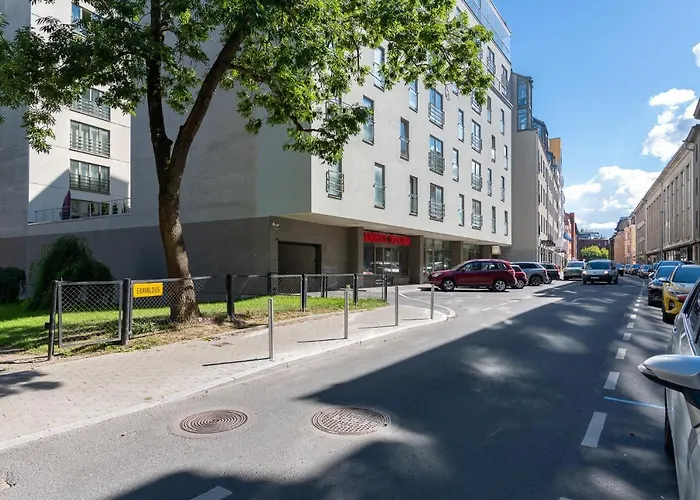 Апартаменты Rosi Art Deco With Parking